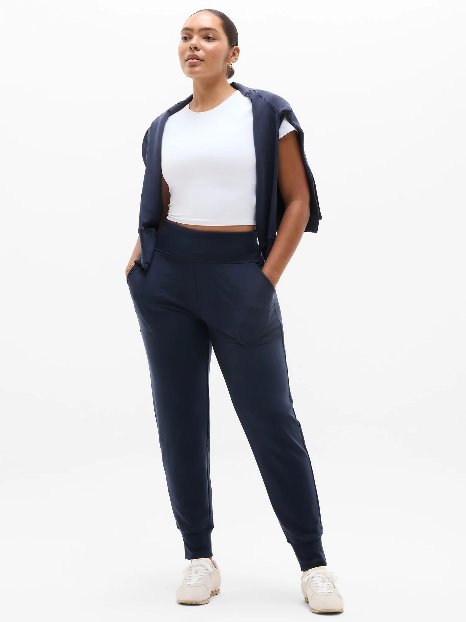 Coaster Luxe High Rise Jogger - Image 4