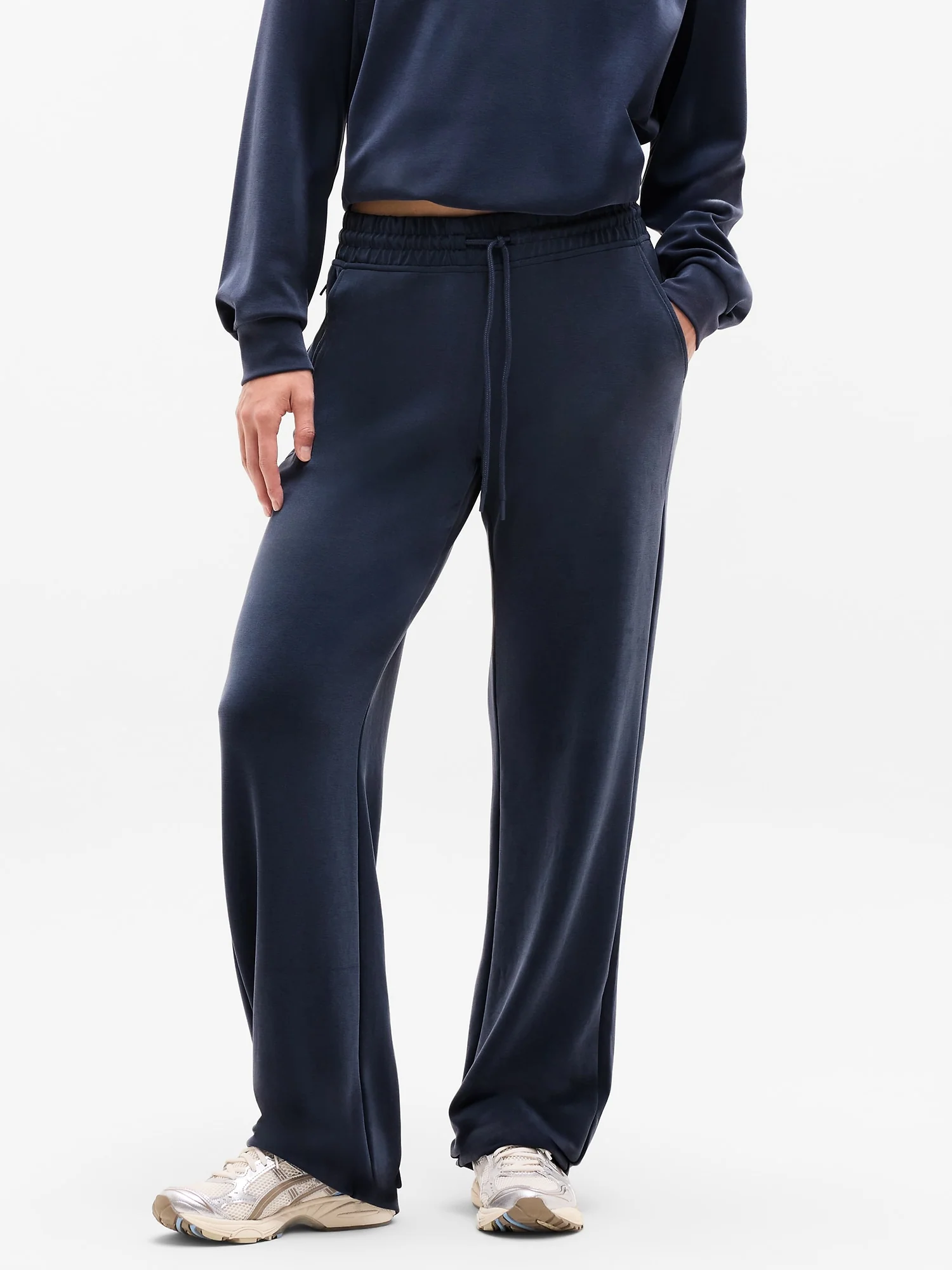 Seasoft Mid Rise Straight Pant - Image 3